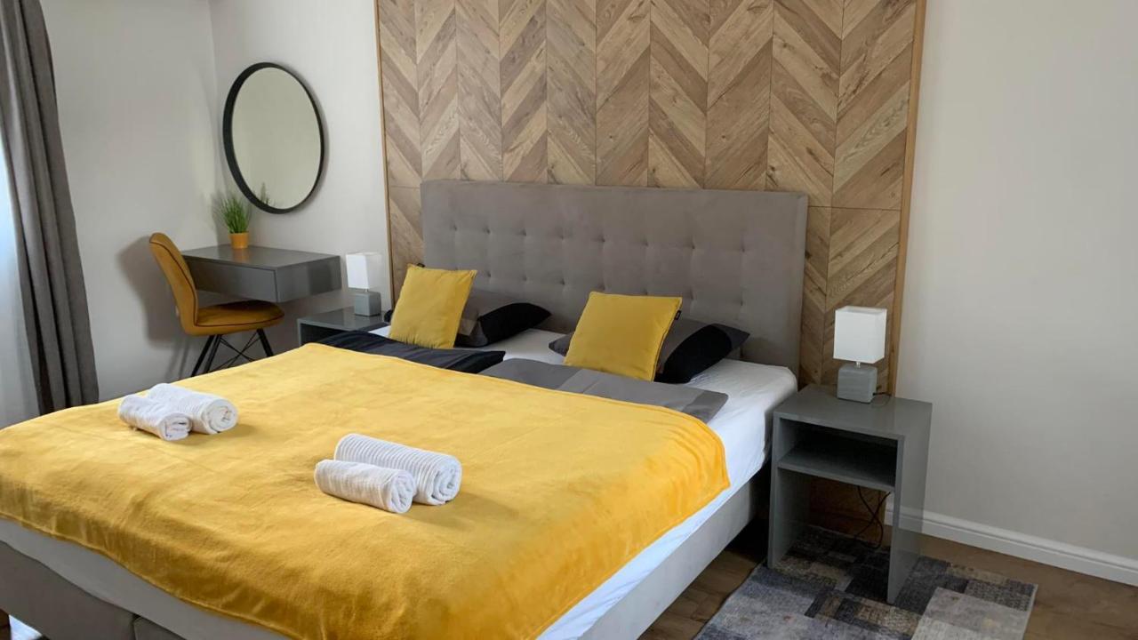 Helena Studio Apartman Siófok Buitenkant foto